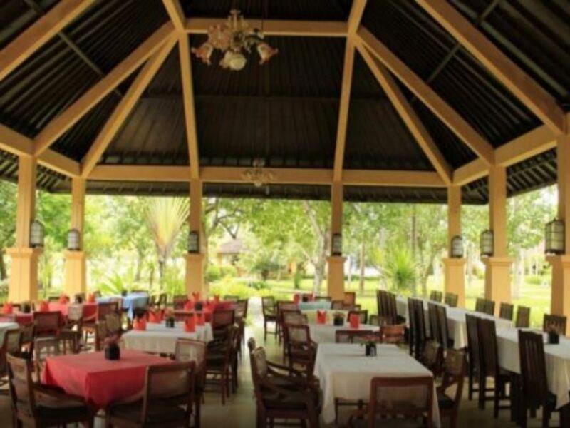 Tastura Beach Hotel Kuta  Zewnętrze zdjęcie