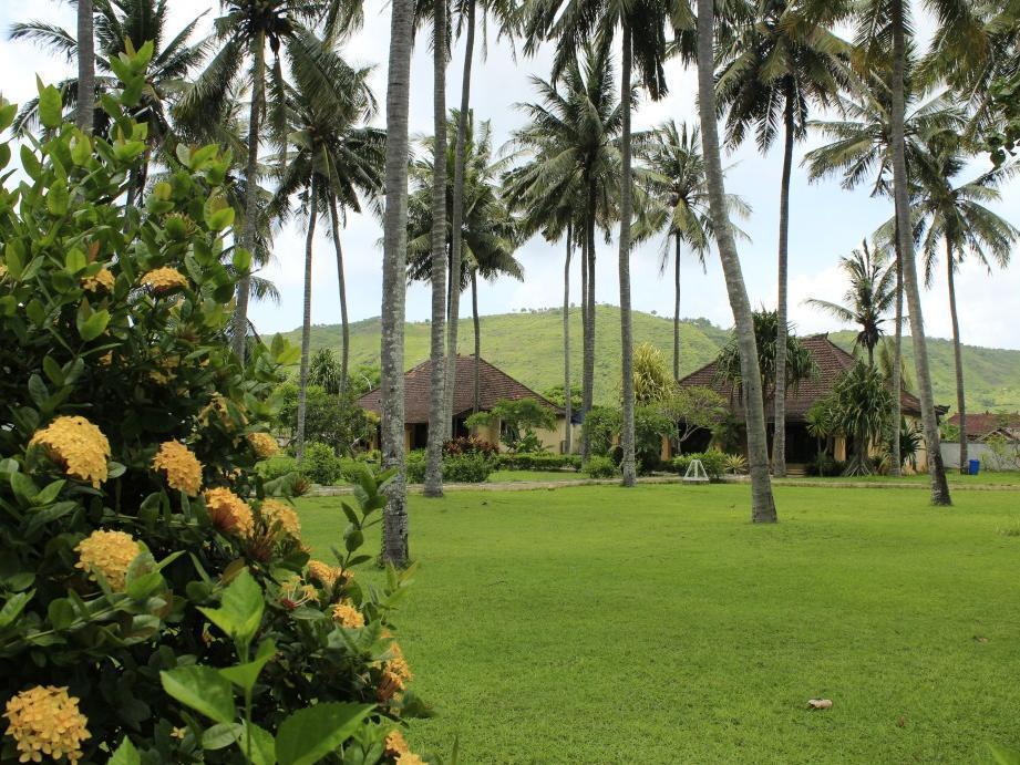 Tastura Beach Hotel Kuta  Zewnętrze zdjęcie