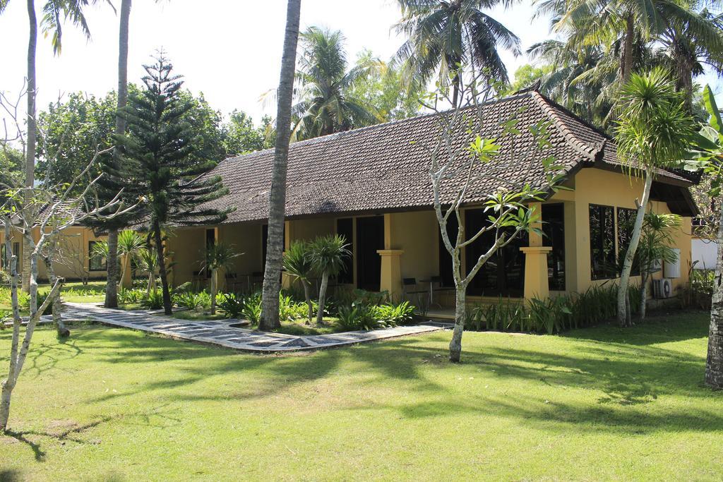 Tastura Beach Hotel Kuta  Zewnętrze zdjęcie