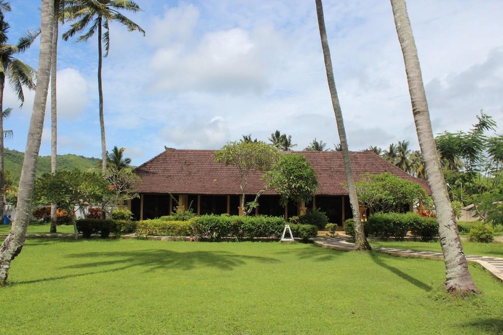 Tastura Beach Hotel Kuta  Zewnętrze zdjęcie