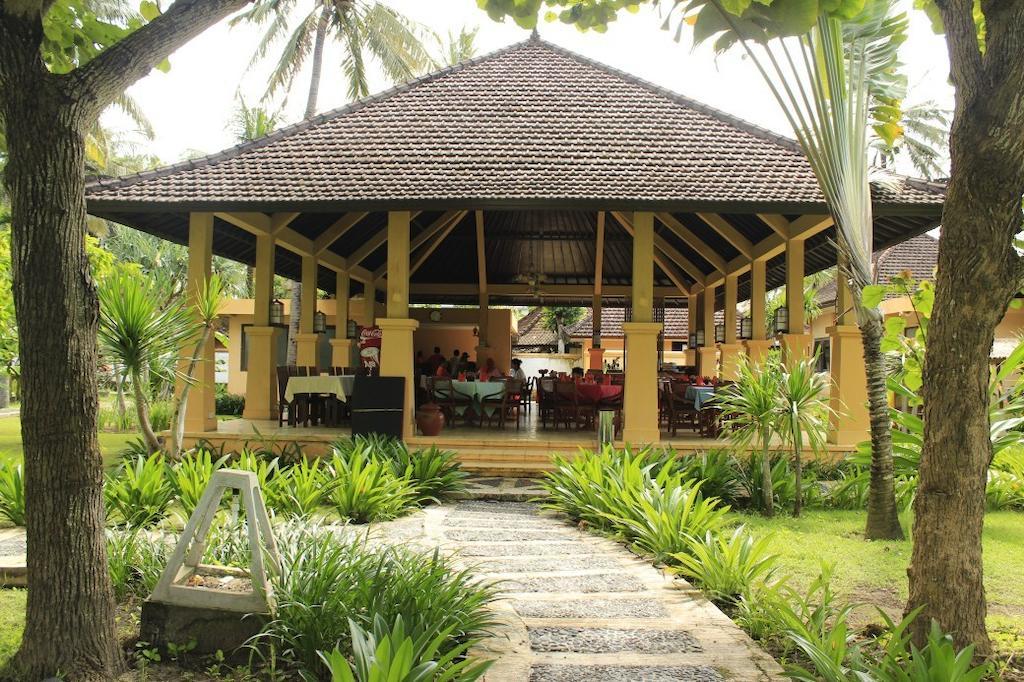 Tastura Beach Hotel Kuta  Zewnętrze zdjęcie